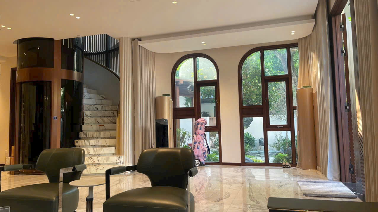 Bán Biệt Thự Mỹ Phú 1 Phú Mỹ Hưng Căn Góc 2MT Đường G